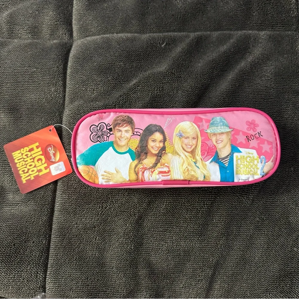 NWT Y2K Disney High School Musical 2 Pink Pencil Case